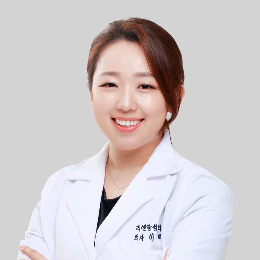 Dr. Lee Se Rin