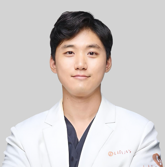 Dr. Kim Dong Hyun